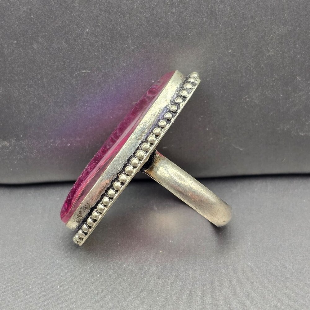 Triplet Opal Statement Ring VTG Pink Iridescent Glass Cabochon Size 8 Silver Plt - Picture 2 of 12